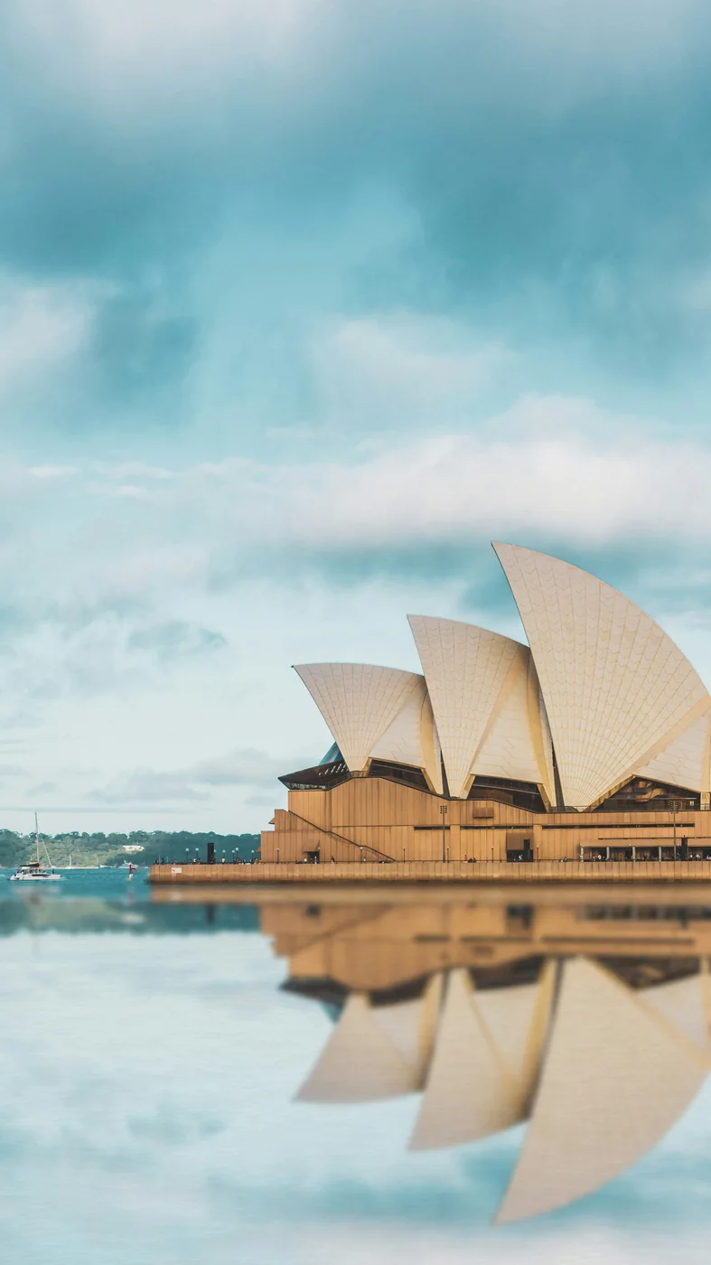 Australia destination wedding - Sydney Opera House
